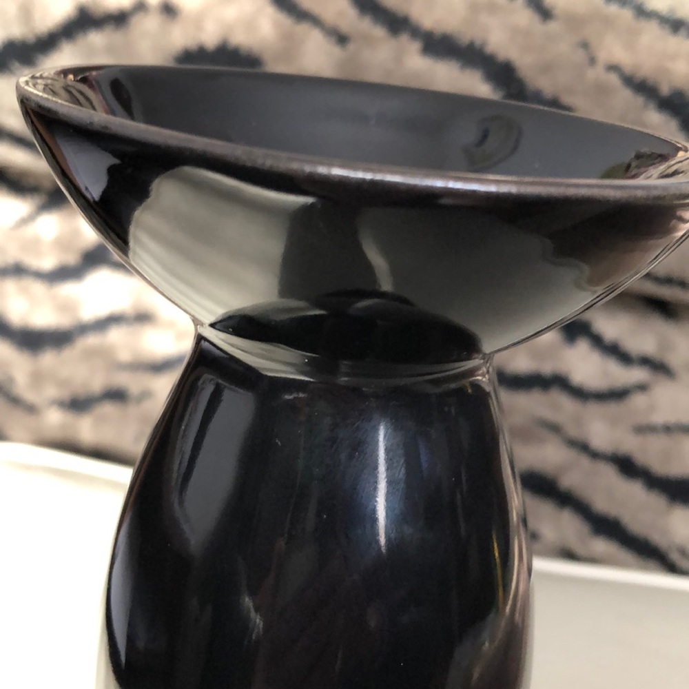 Vintage Haeger Pottery Vase - Picture 2 of 7